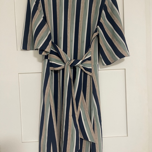 Ann Taylor Dresses & Skirts - Ann Taylor Striped Tie-Waist Midi Dress in Navy, Sage, and Beige